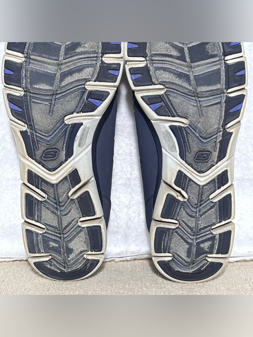 Skechers Womens Blue Gratis Light Heart Lightweight Casual Sneakers Shoes SZ 8 - Picture 10 of 11